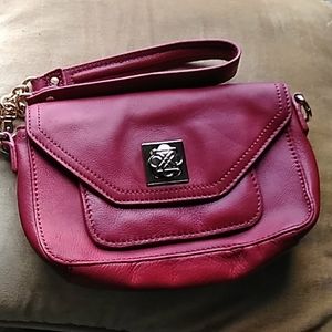 Piazza Clutch/wristlet